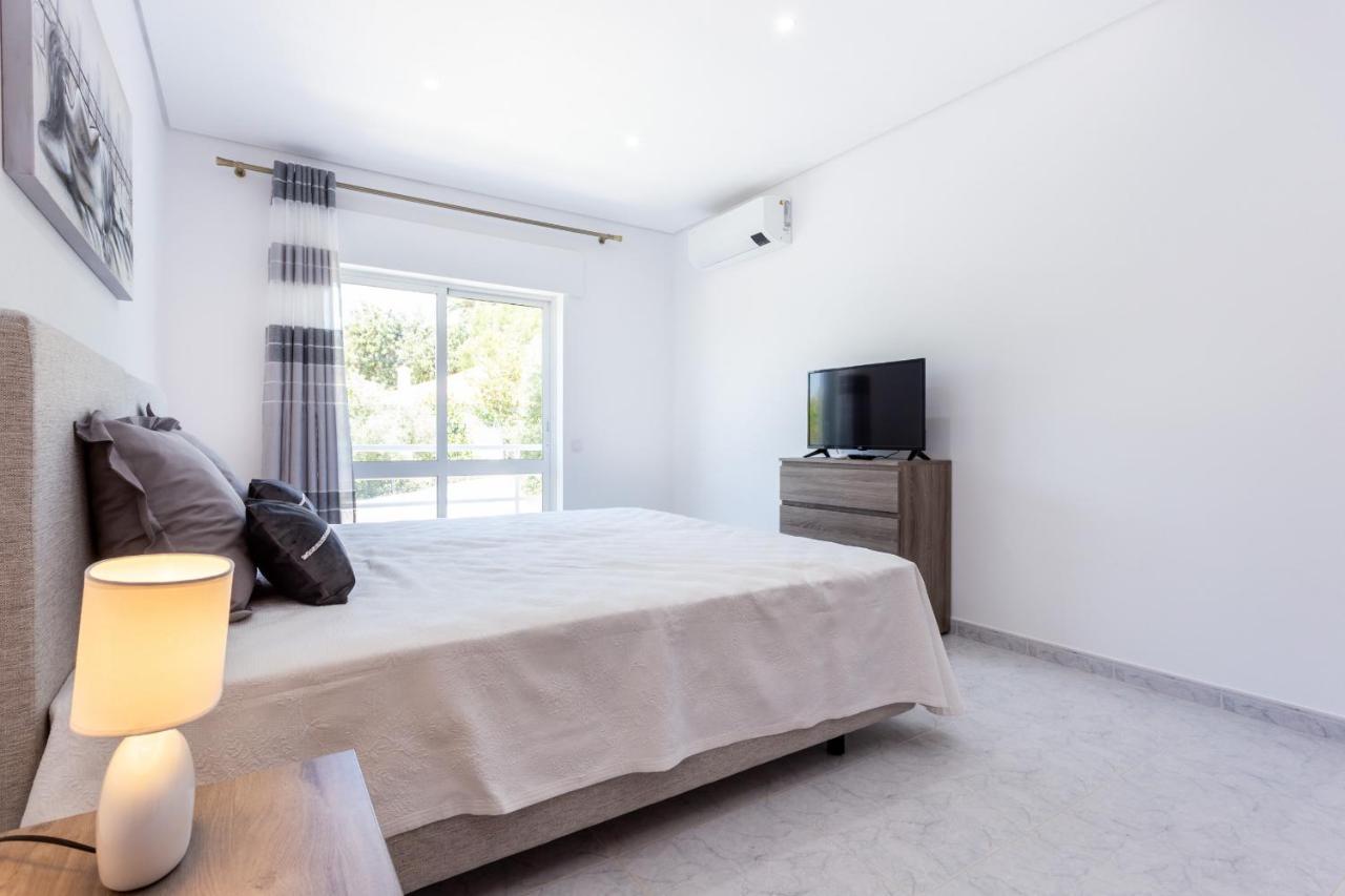 Downtown Lovers Home By Seewest Lagos Bagian luar foto